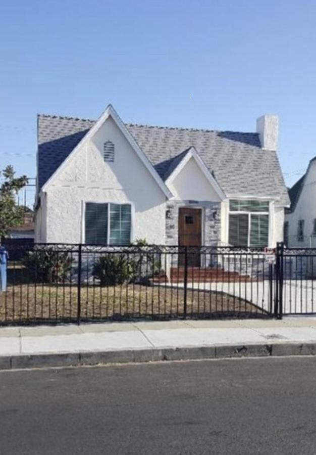 Gated Contemporary 3 Bedroom - 2 Bathroom Home In South La Plus Parking Los Angeles Luaran gambar